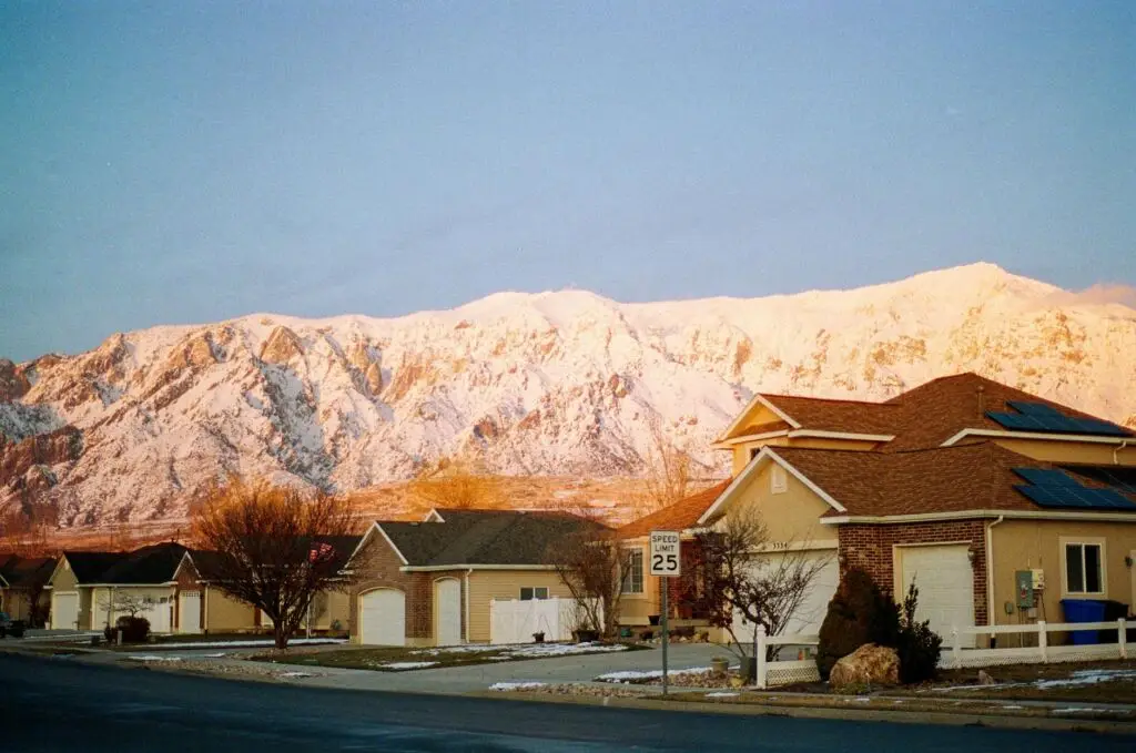 Intro Roofing in Kearns
